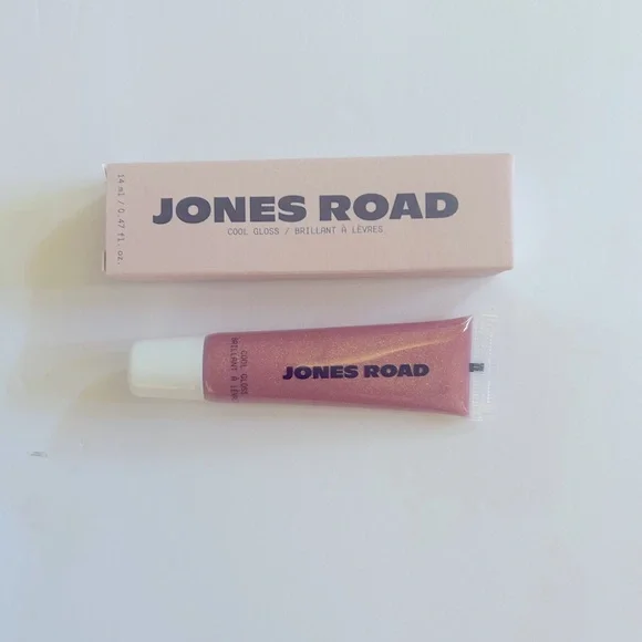 Jones Road lip gloss. - Picture 1 of 2